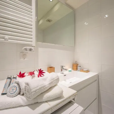Sainte-foy-l'argentiere Sleeps 6 Chamonix